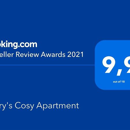 Kerry'S Cosy Apartment วารี ภายนอก รูปภาพ