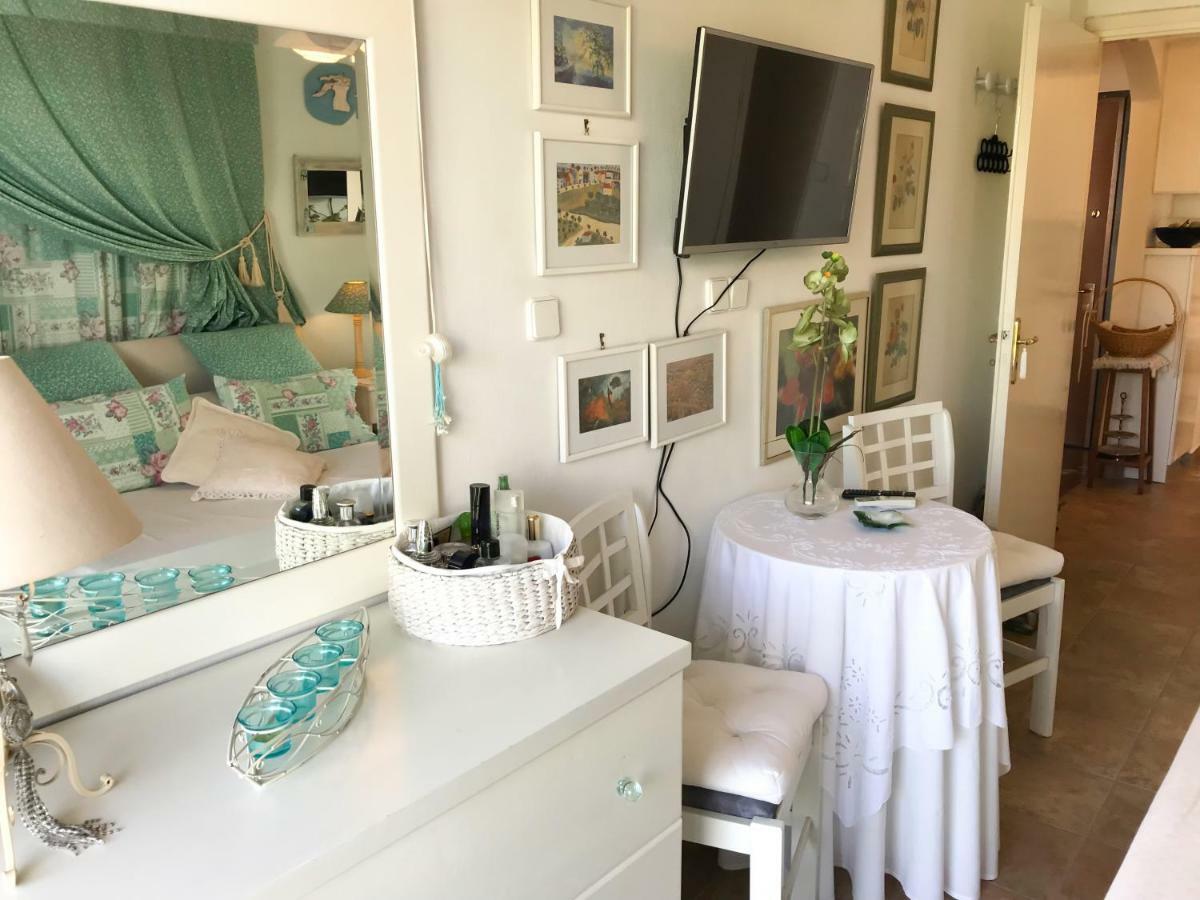 Kerry'S Cosy Apartment วารี ภายนอก รูปภาพ